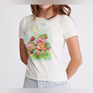 Strawberry Shortcake Under The Moon Baby T-Shirt | PacSun/Small